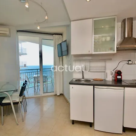 شقة Cannes 11-6 *